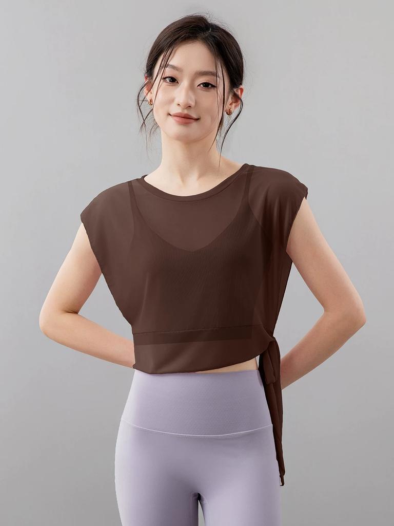 Yoga Clothing Set for Women 2026 New Two-Piece Sports Top with Fixed Cup Pilates Training Fitness Short-Sleeved Summer