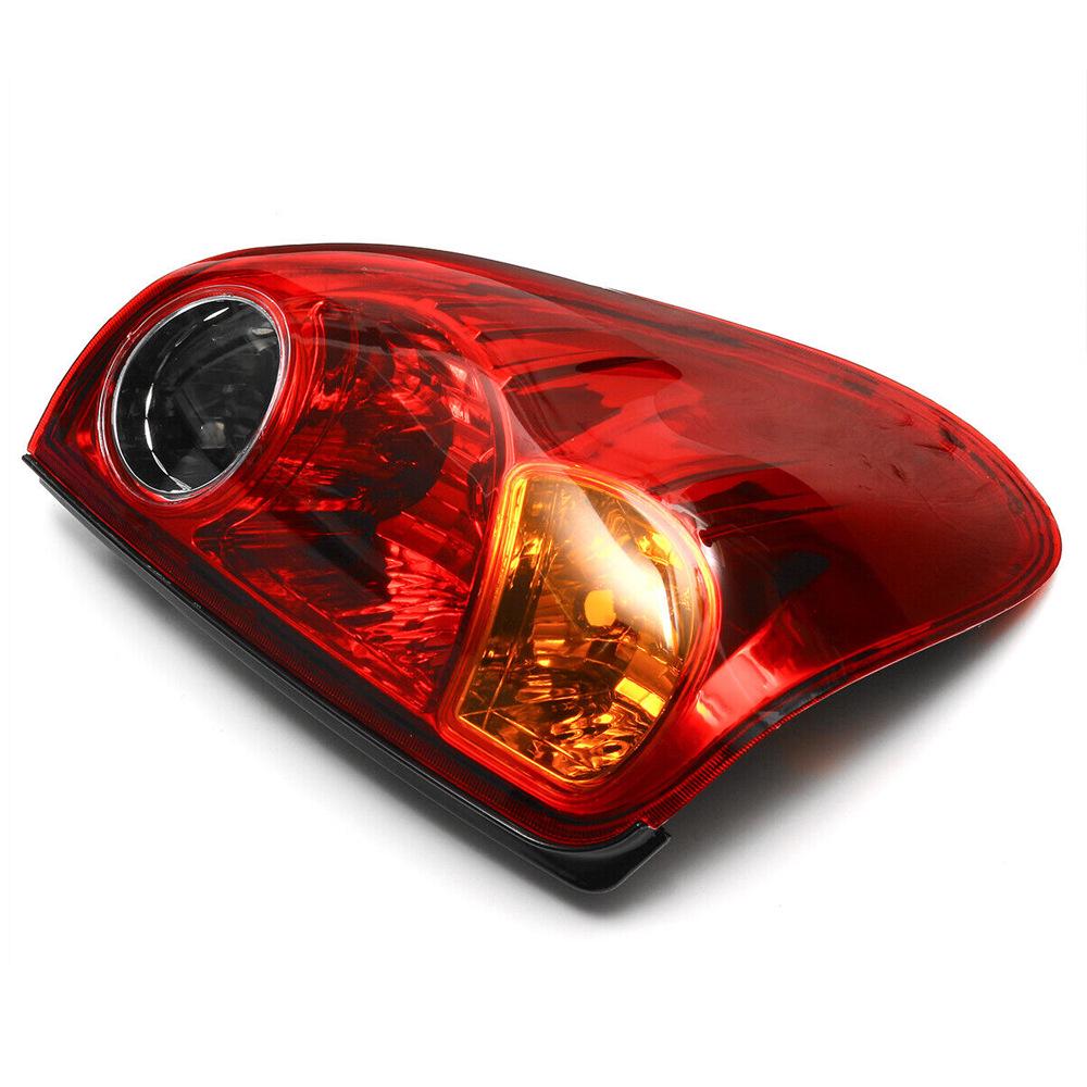 Накладка на задний/стоп-сигнал пикапа Mitsubishi L200 05-14