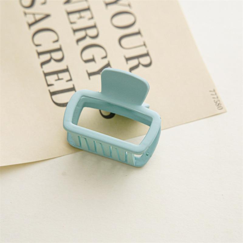 Новинка 2023 года, женские большие заколки из смолы, заколки для волос в форме краба, модные желеобразные заколки для волос в виде когтей в форме акулы для девочек, аксессуары для волос, головные уборы