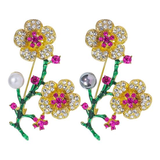 Brooch Pin Sparkling Rhinestones Inlaid Fine Craftsmanship Collar Pin Cardigan Hat Bag Clothing Decoration