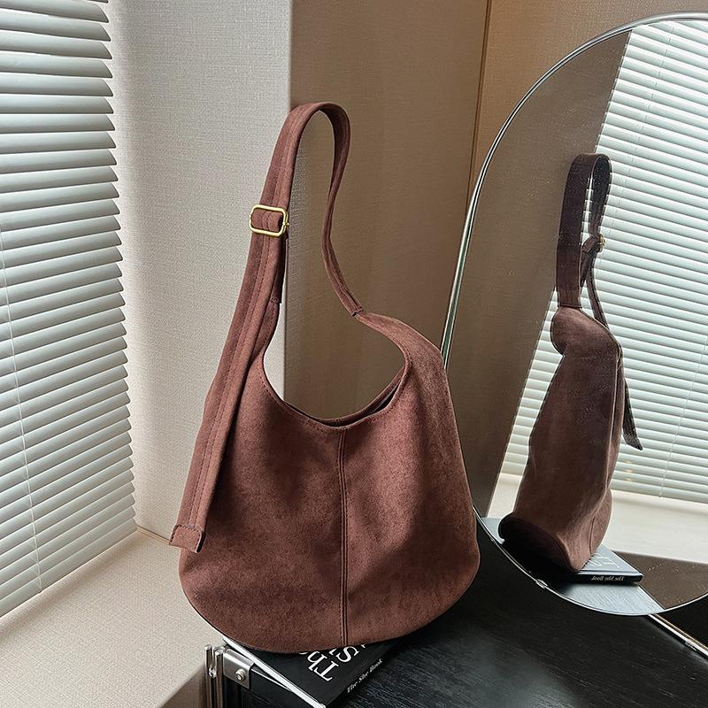 Suede Bag Women's Large Capacity Autumn and Winter Casual Shoulder Messenger Bag Commuter Tote Bag