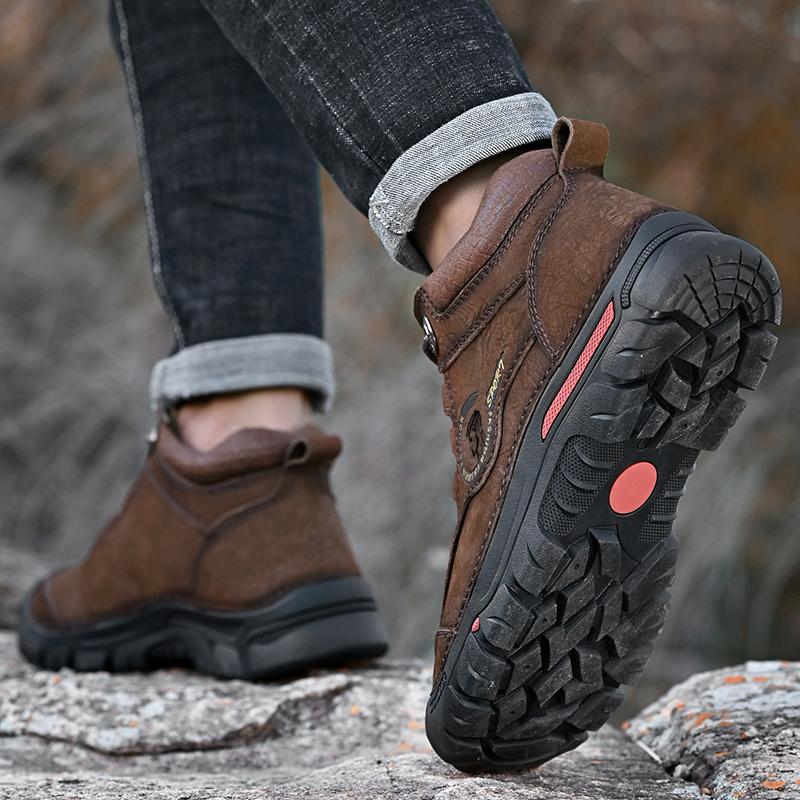 High Quality New Outdoor Men's Boots Snow Boots Men Genuine Leather Casual Shoes Men Travel Climbing Hiking Warm Winter Boots
