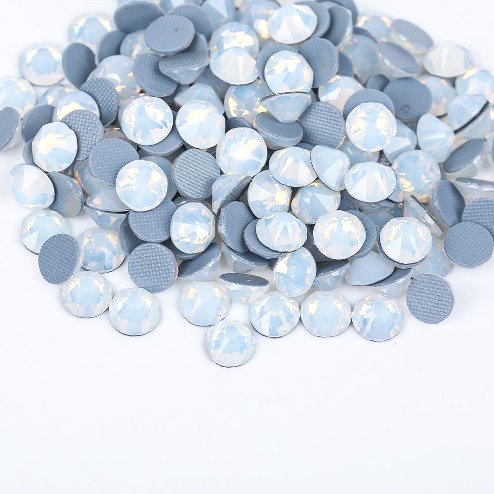 2088 16Cut Austrian Rhinestones Diamond Nail Art 3D DIY Mobile Phone Case ABS Hot-Fix Rubber Bottom Flats Glass Jewelry Shoes
