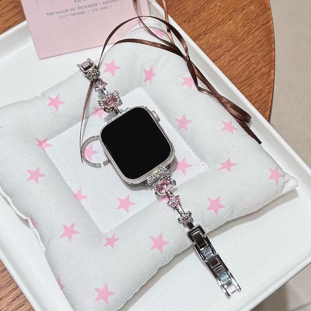 Розовый блестящий бриллиантовый кот Металлический ремешок для Apple Watch S11 S10 46 42 45 44 41 40 38 мм Подарок для девушки Совместим с для iWatch Series
