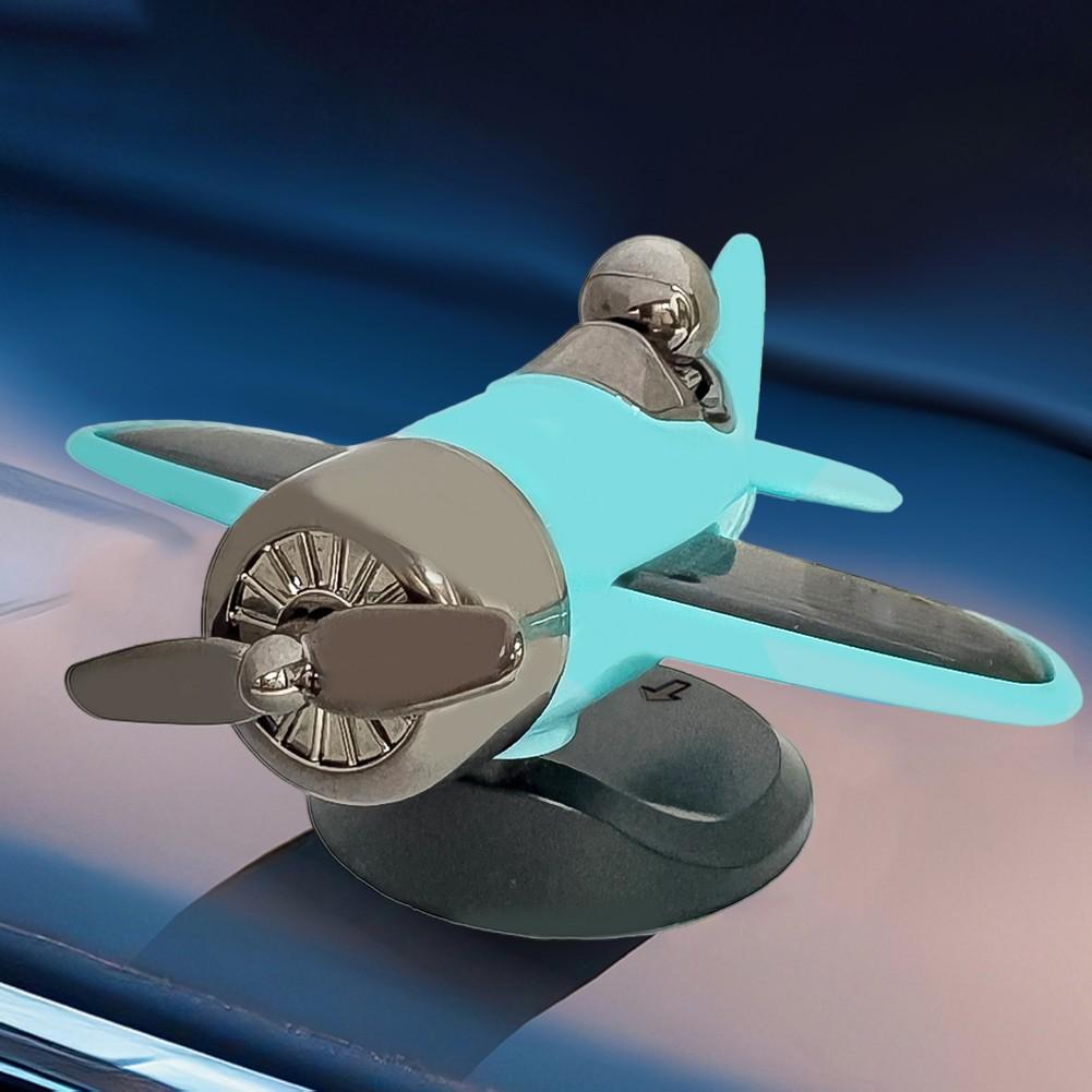 Захватывающая декорация для автомобиля-пилота-истребителя с датчиком света и движущимся пропеллером