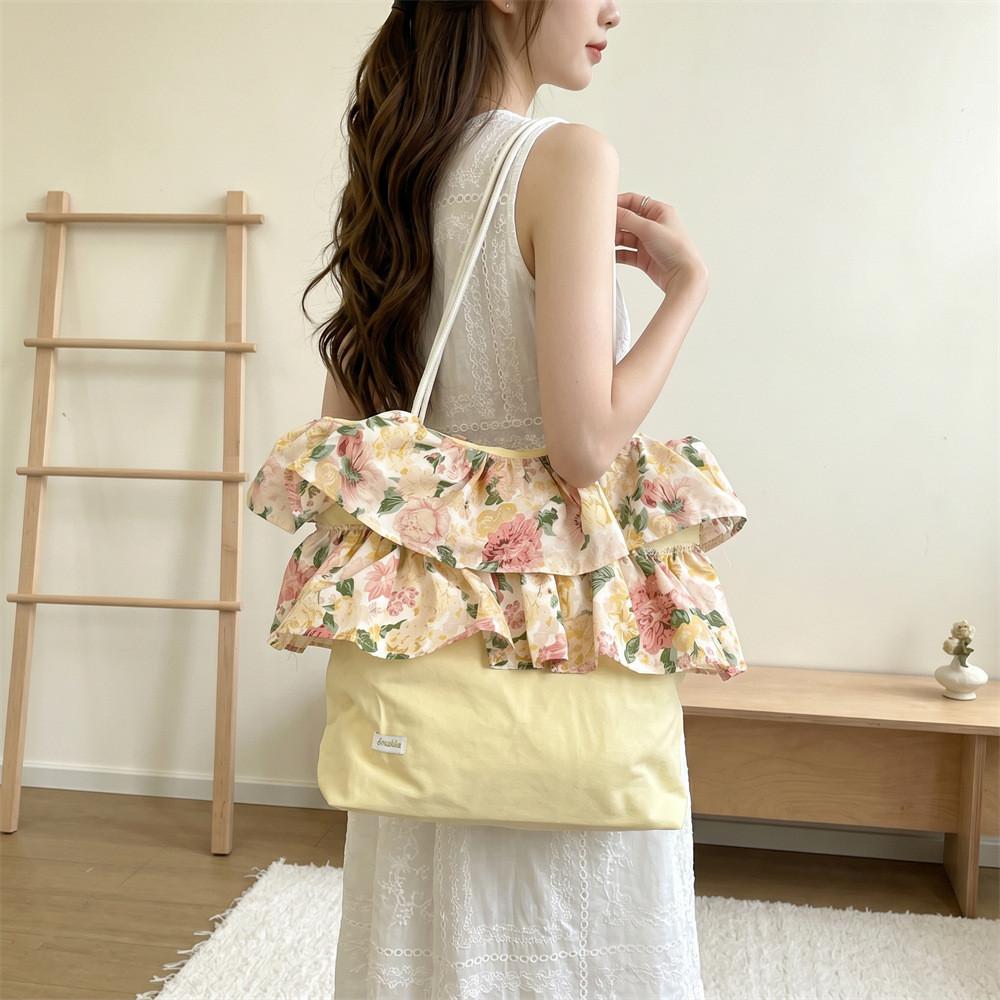 Vintage Rose Flower Tote Bag For Women With Magnetic Closure And Spacious Interior