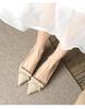 Шикарные кружевные туфли на kitten heel: Женские сандалии с закрытым носком и ремешком-бантом на среднем каблуке, весна 2026