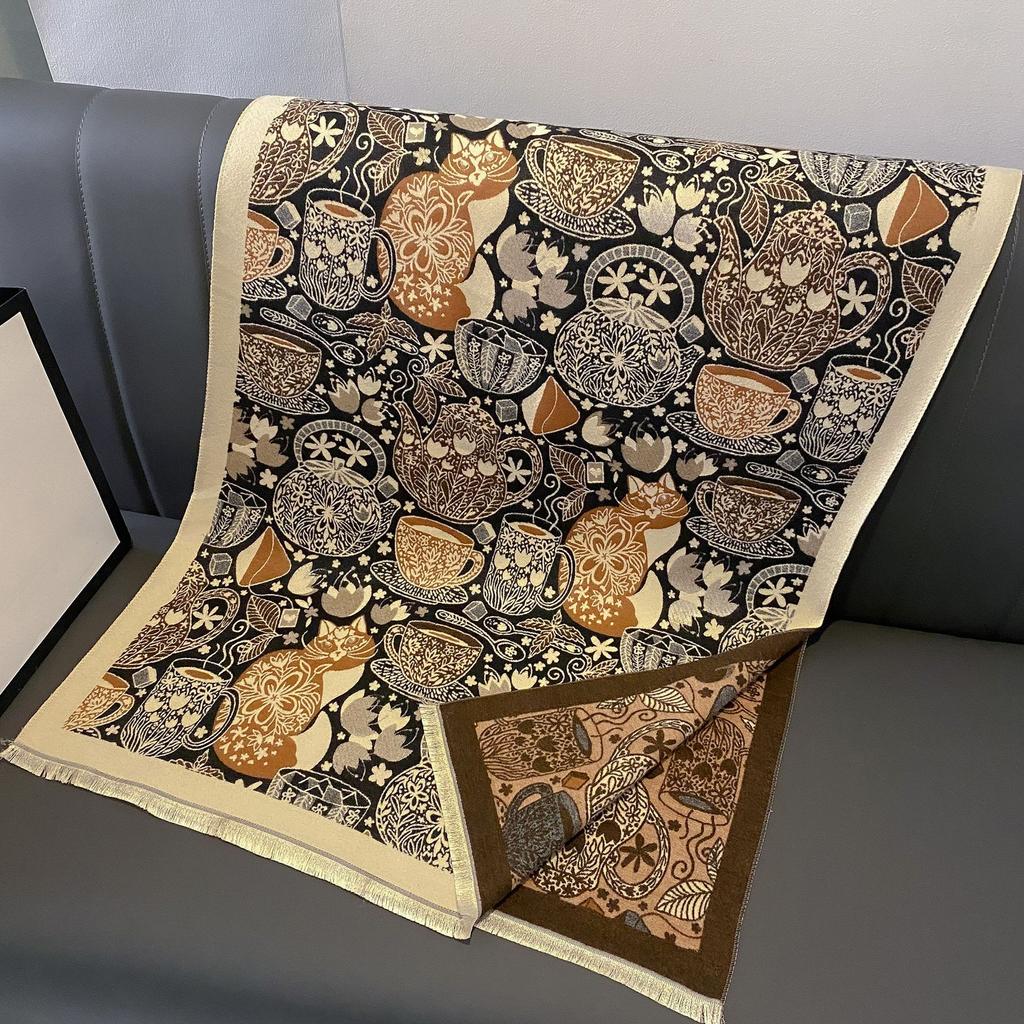 Retro Ethnic Style Color Matching Printed Scarf Female Fresh, Sweet And Auspicious Pattern Shawl Fashionable Warm Soft Scarf