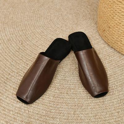 Модные шлепанцы с французским квадратным носком Лето 2025 Новые Баотоу Плоские для улицы Ленивые Слипы Мюли с открытым носком