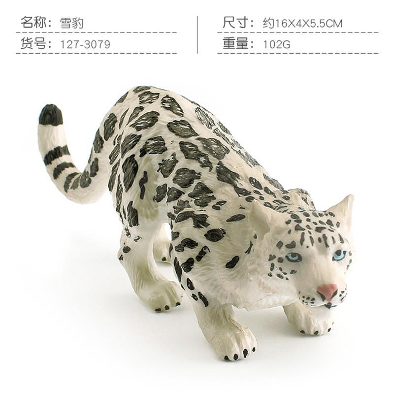 Реалистичные пластиковые модели лесных животных, включая серого волка, песца, снежного барса