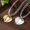 Новый глянцевый трехмерный магнитный кулон в виде сердца, женское модное высококлассное геометрическое ожерелье из кожаного шнурка