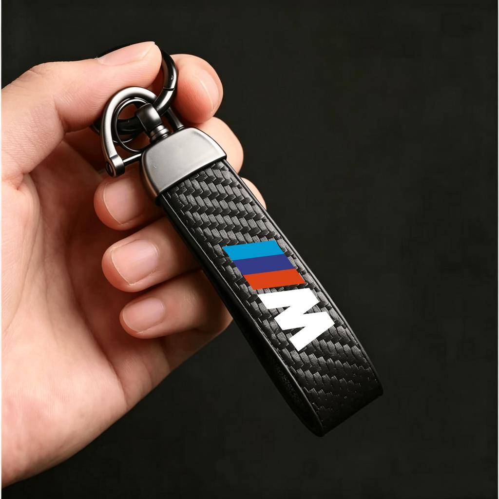 Carbon Fiber Style Car Keychain For BMW M Emblem E46 E36 E34 F10 E90 F30 E60 F30 E53 E30 E92 E87 Microfiber Leather Key Chain bzvm78