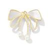 French Retro Imitation White Shell Bow Brooch, Feminine and Niche Design Sense, Light Luxury Suit Brooch