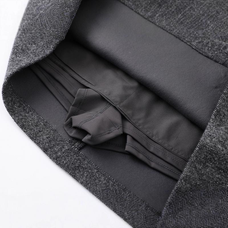 In Stock: Winter 2025 Women's 3D Beaded Sequined Wool A-line Skirt