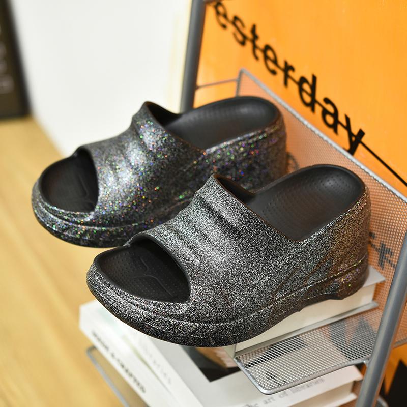 Винтажные женские тапочки Новые цельные тапочки Женские легкие летние повседневные туфли Мягкие 10 см Заметно увеличивающие рост туфли 41