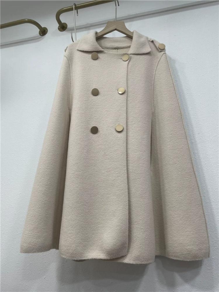 2024 Winter Warm Elegant Fur Coats Women Button Patchwork Vintage Loose Jacket Female Korean Fashion Designer Casual Outwear Coat New
