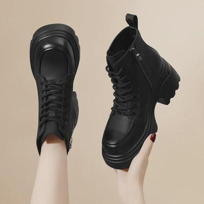 Женские короткие сапоги на толстой подошве, визуально увеличивающие рост, мода осень/зима 2024 года.