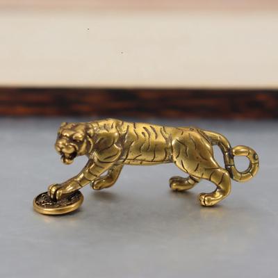 Винтажные медные тигровые автомобильные брелки, подвески в стиле ретро, ​​латунные фигурки с изображением животных, Короля тигра, украшения, мужские брелоки, держатель, подарки