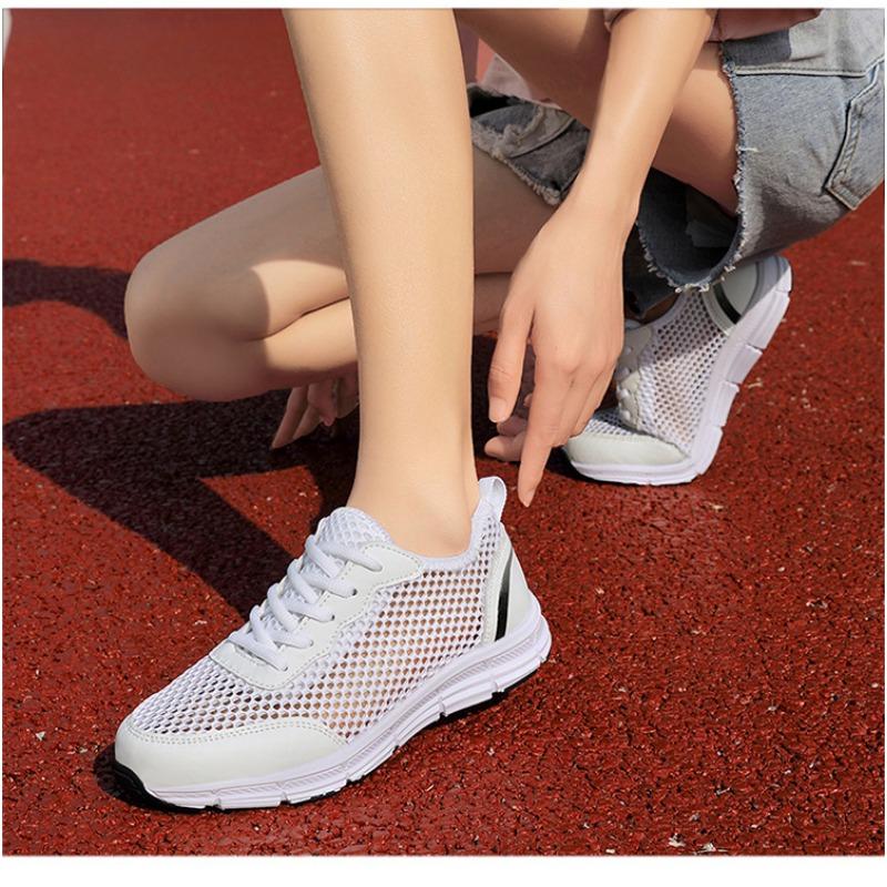 Spring New Comfortable and Lightweight Casual Sports Shoes with Flat Bottom Anti Slip Breathable Fashionable and Versatile Hollow Out Women's Shoes