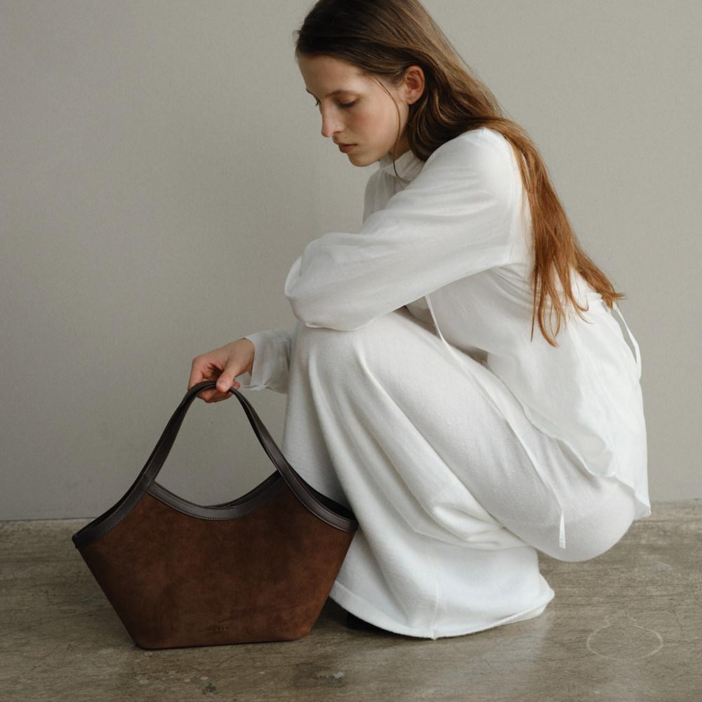 Roh Seoul Harbor Tote Bag Suede Chestnut