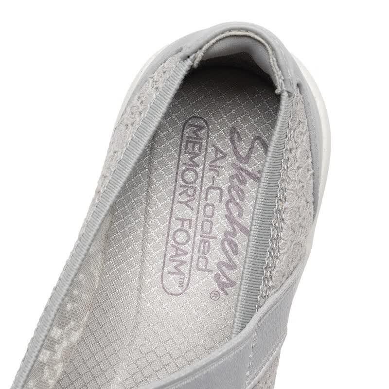 Skechers Женские легкие удобные кроссовки