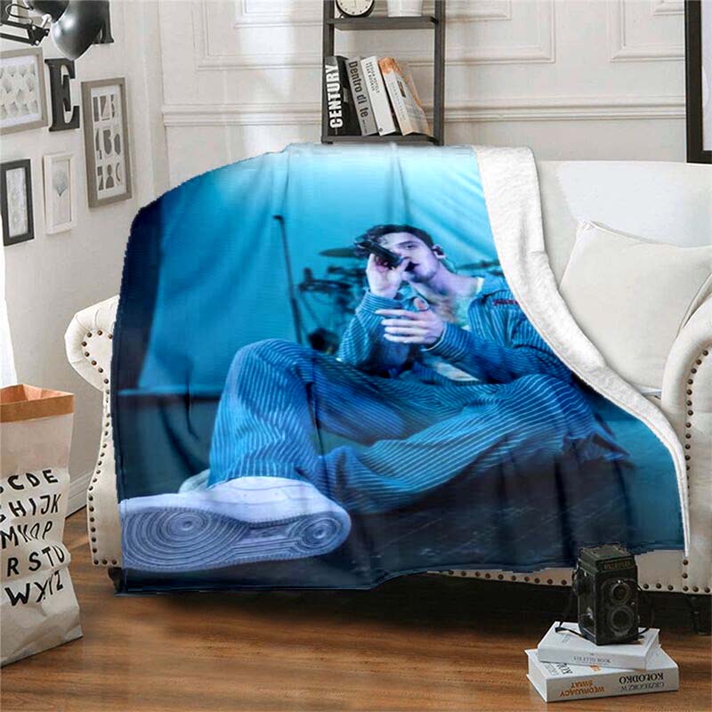 Customizable L-Lauv Singer Soft Flannel Blanket, Warm and Comfortable, Suitable for Picnics, Beds, Sofas, and Home Bedrooms.
