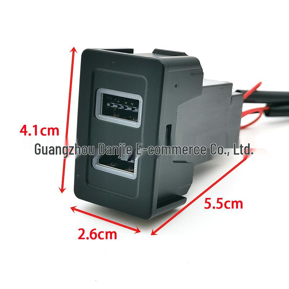 USB+USB QC Fast Charger for Suzuki Tianyu, SX4, Swift, Vitara, New Alto, Fengyu