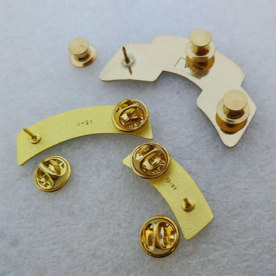 Металлический значок США. Значок служебного удостоверения 75-го полка рейнджеров, значок специального назначения, дающий право на участие в специальных боевых действиях