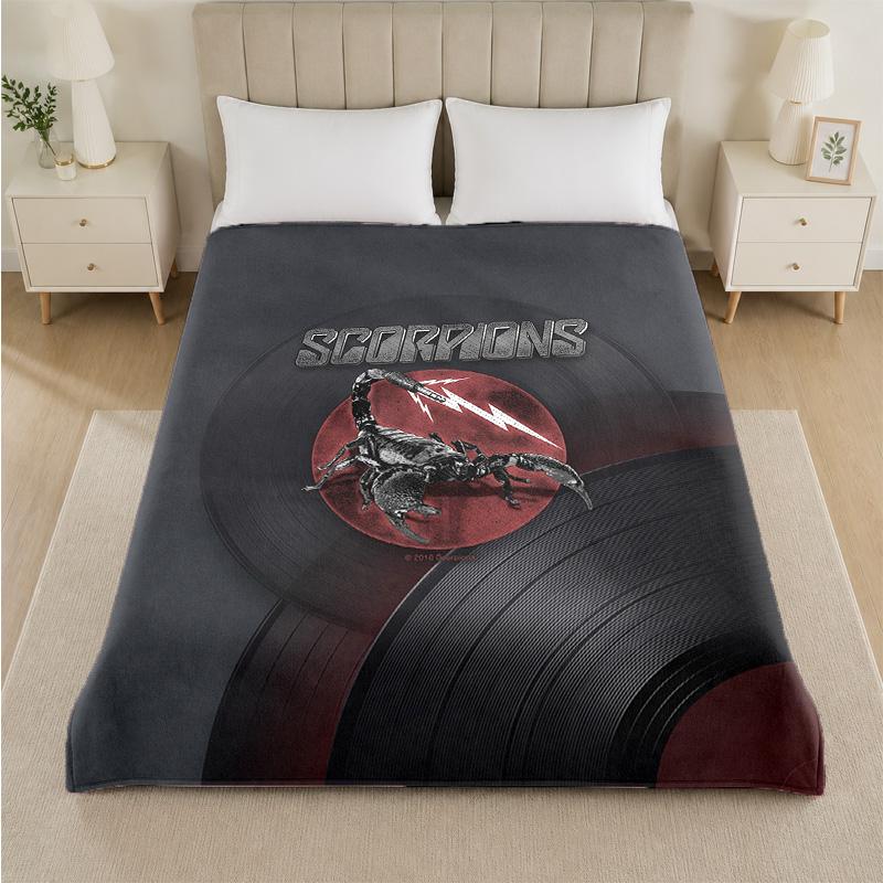 Scorpions Print Flannel Blanket Cozy Lightweight Plush Throw Blanket For Bed Sofa Household Use