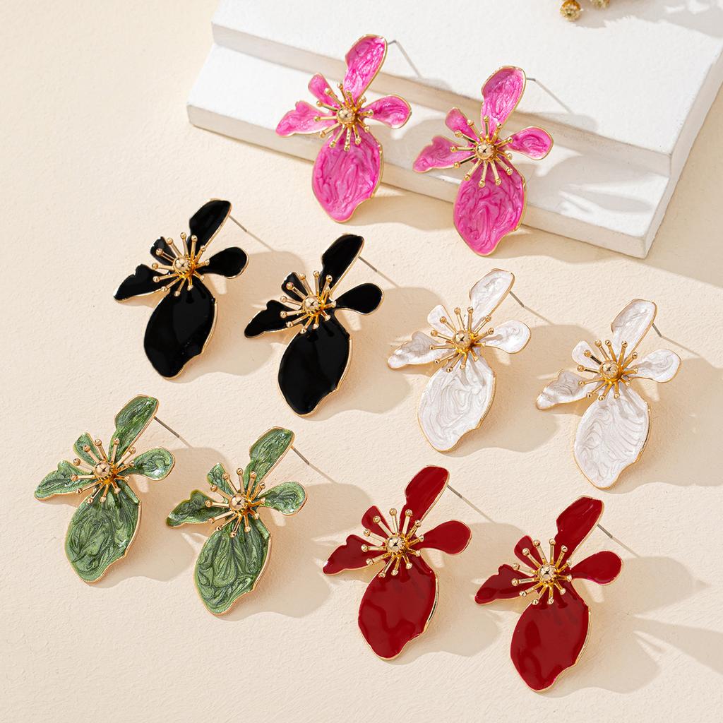 Temperament Creative Color Dopamine Metal Irregular Design Sense Large Flower Earrings Women'S Holiday Wind Earrings