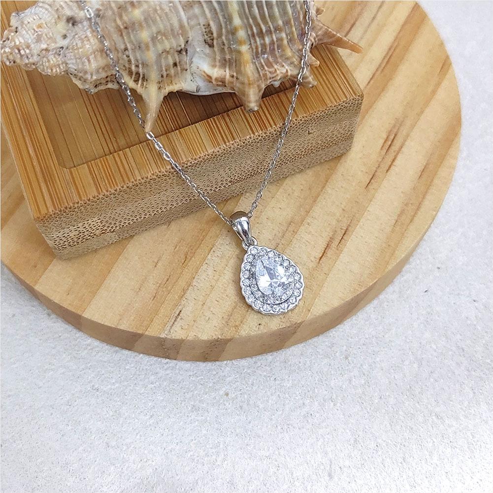 Серебряный кулон-капля с муассанитом S925 для женщин - Универсальное и высококачественное ювелирное изделие