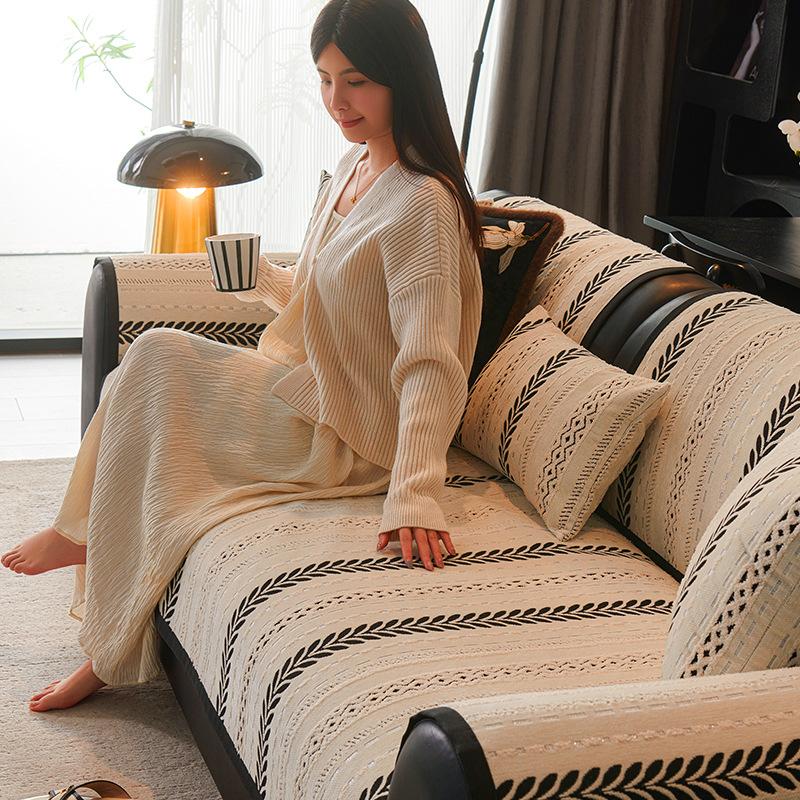 Sofa Cushion Non-Slip Retro Four-Season Universal Medium And Ancient Style Straight Row Sofa Seat Cushion Cover Cloth High-End Sofa Cover Towel