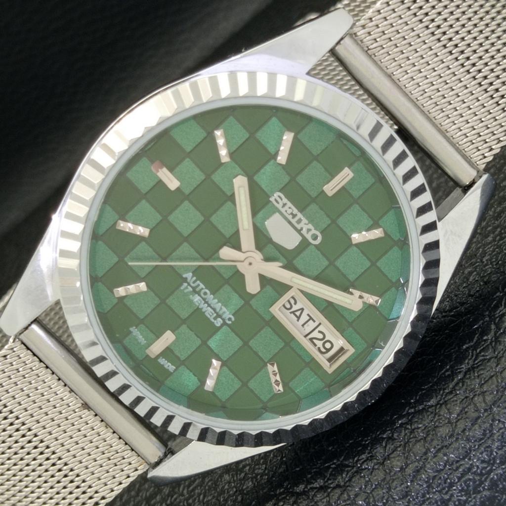 REFURBISHED JAPAN MADE SEIKO 5 AUTOMATIC MENS WATCH GREEN DIAL CUSTOM A440004-2 QV90-a440004