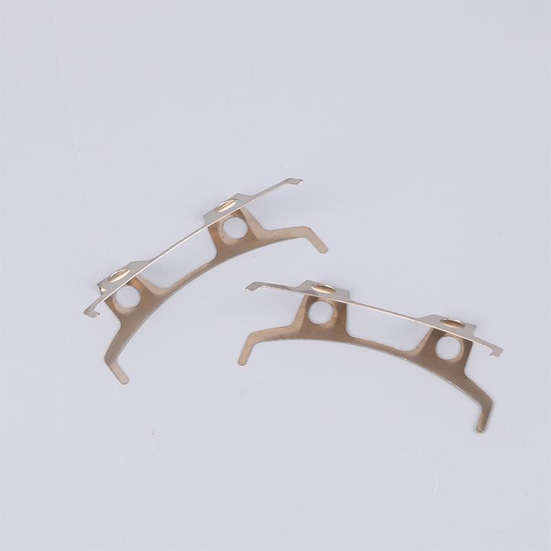 2 шт. Аксессуары для дискового тормозного насоса электромобиля Зажим Пружина Автоматический разделитель Пружина тормозной колодки Деталь дискового тормоза Шрапнель