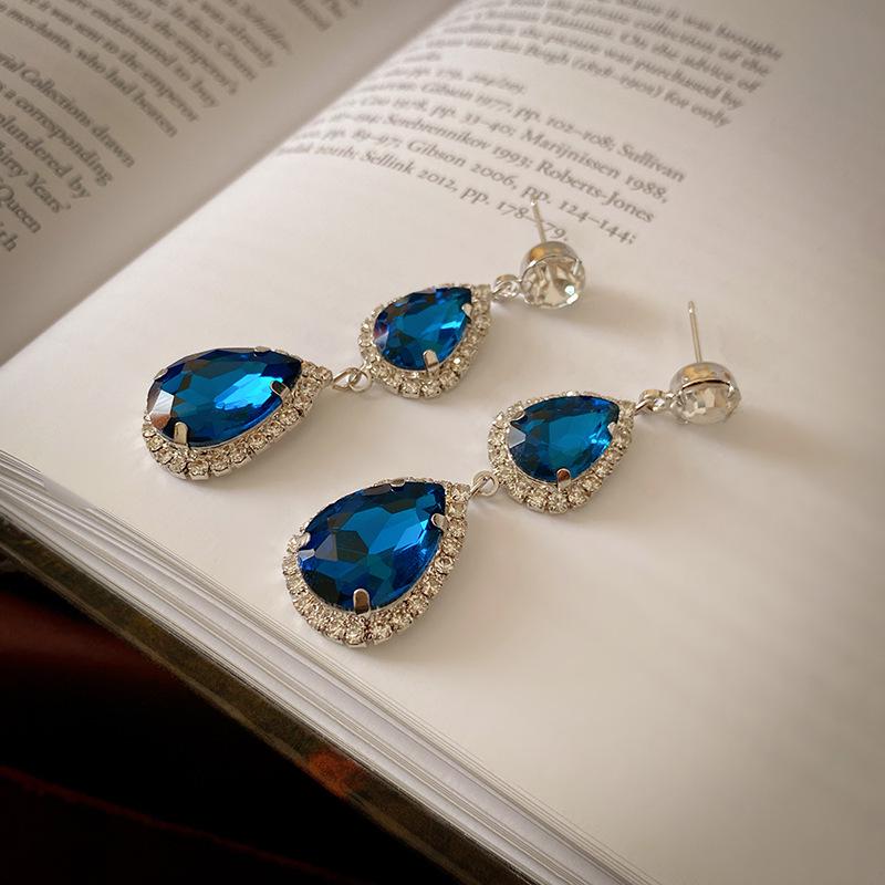 Инкрустированное бриллиантами колье-цветок и ретро-браслет, серьги - набор, европейский и американский стиль, цепочка для ключиц, ювелирные изделия высокого класса