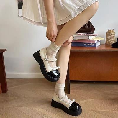 Туфли Мэри Джейн женские туфли на низком каблуке маленькие кожаные туфли на среднем каблуке жемчужная платформа туфли принцессы jk студенческие женские 2025 весна и осень новая мода