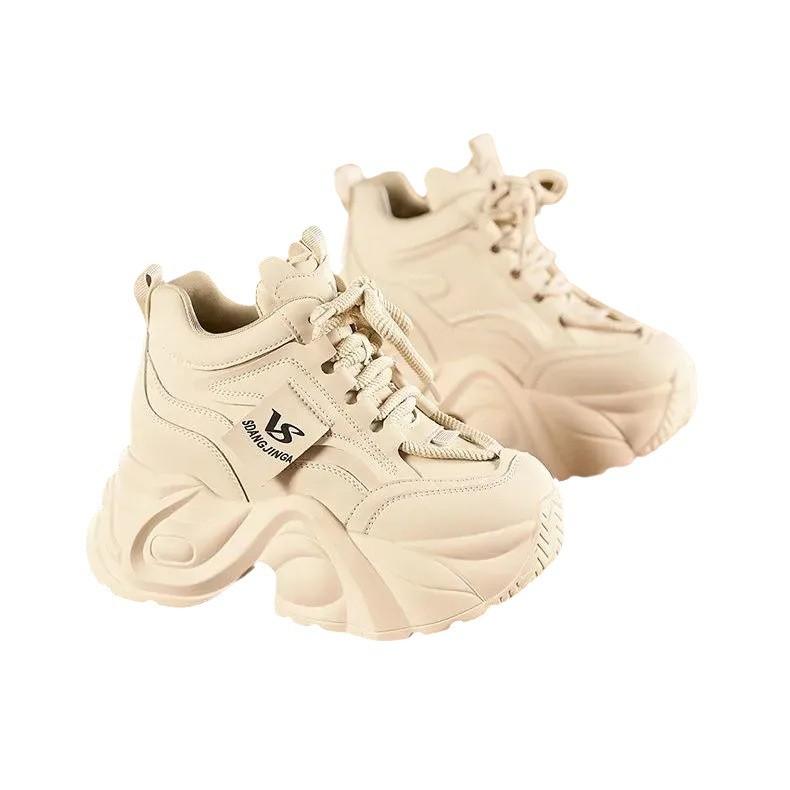 Источник 2025 Папины кроссовки интернет-знаменитости женские супер огонь 2025 новые весенние бархатные с внутренней платформой маленькие спортивные туфли Европа