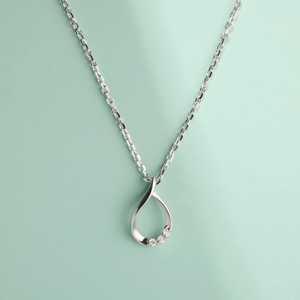 Ожерелье с каплевидным бриллиантом Популярное золото K18 Серебро 925 Сделано в Японии Подарочная коробка включена Подарок Свадебный аксессуар Джон Люк [JOHNLUKE] Женский