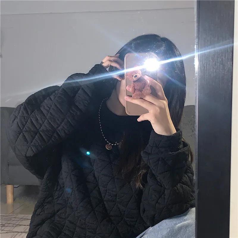 Женский стеганый хлопковый свитшот в корейском стиле - Утепленный, свободного кроя, осенне-зимняя однотонная куртка-топ с пузырчатой воздушной текстурой