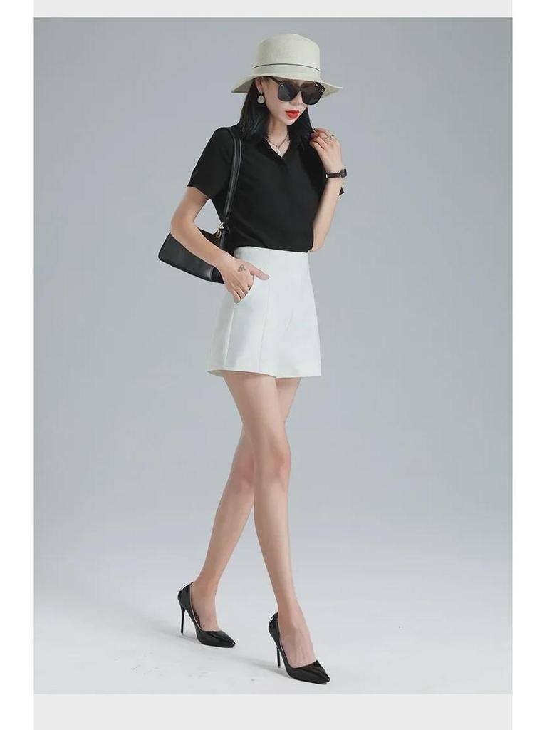 Женские облегающие шорты А-силуэта с высокой талией и широкими штанинами белого цвета - Лето 2023 Повседневная мода