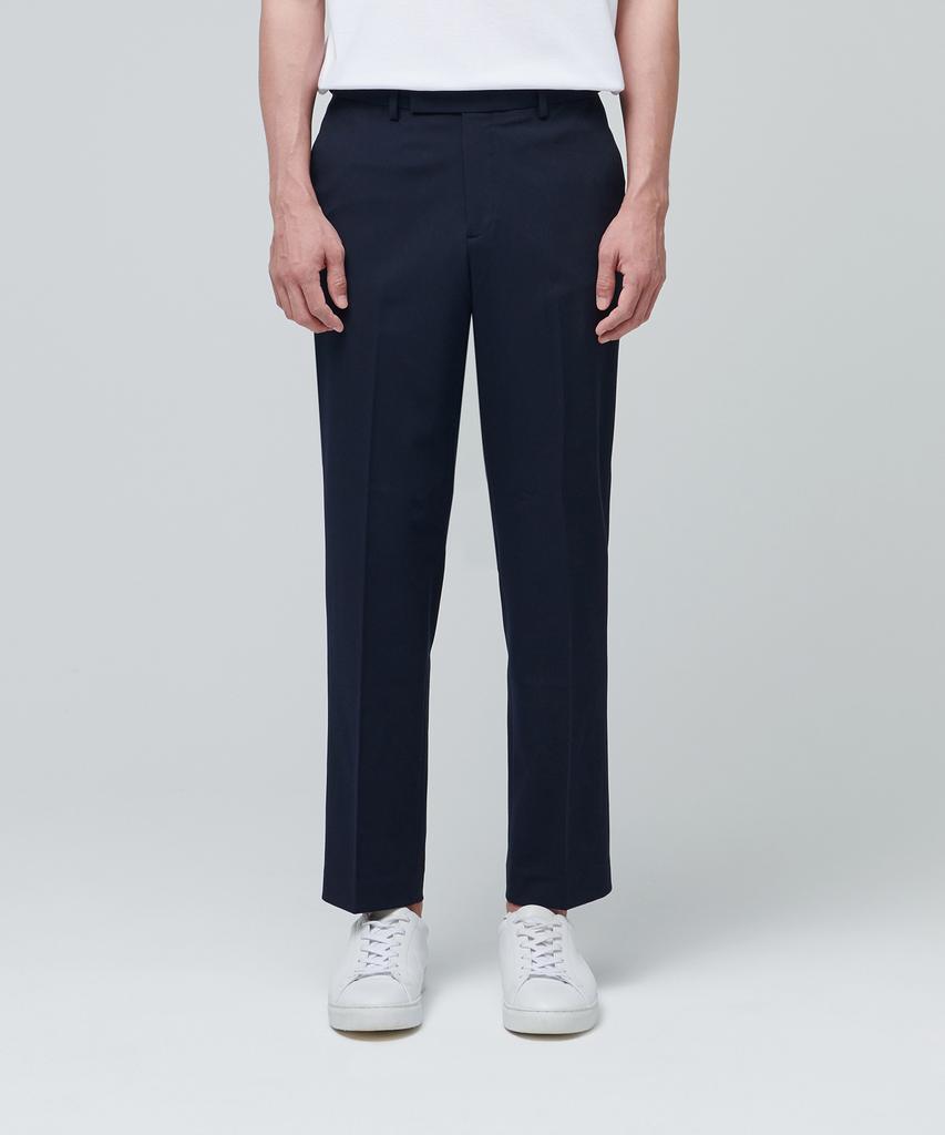 MUSINSA STANDARD Relaxed Tapered Hidden Banding Crop Slacks [Navy]