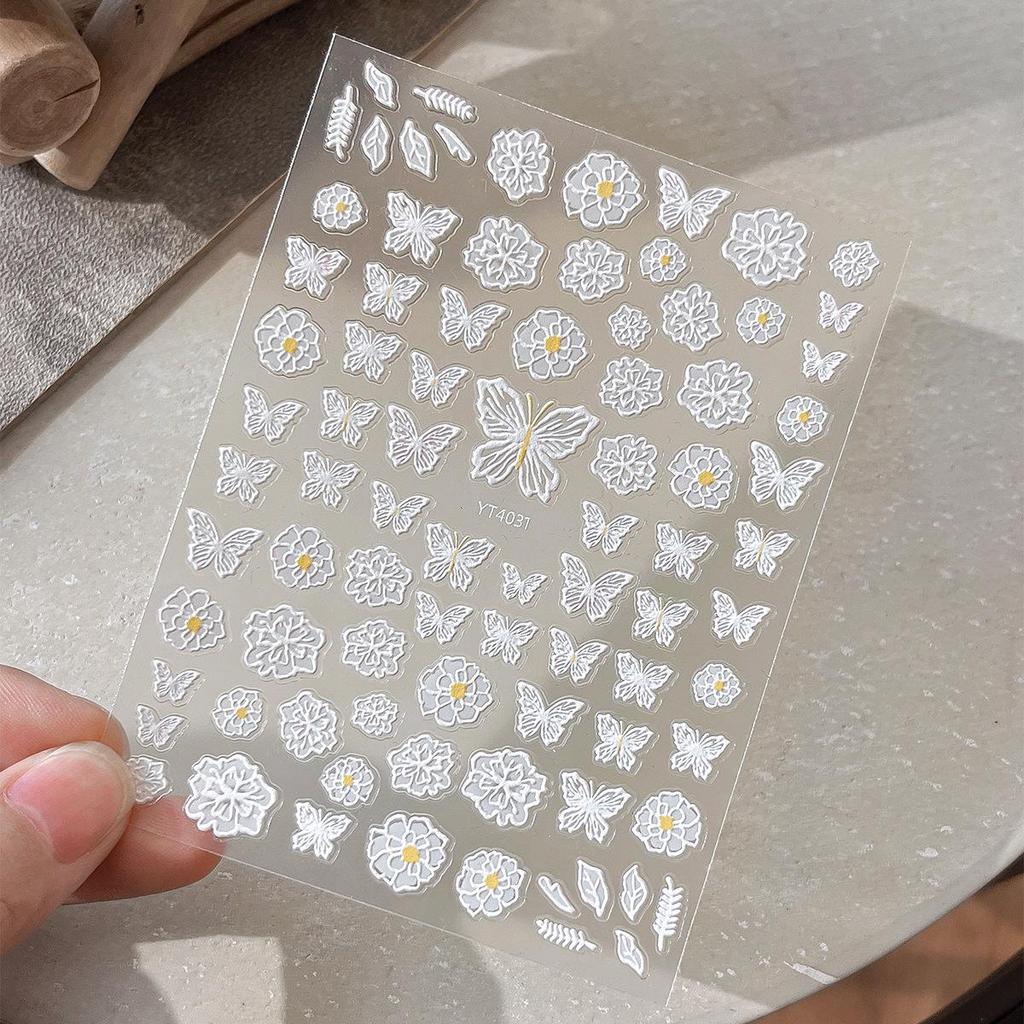 Тисненые наклейки для дизайна ногтей «Бабочки и цветы» от YITU: Изысканные ажурные дизайны с клейкой основой - YT4031