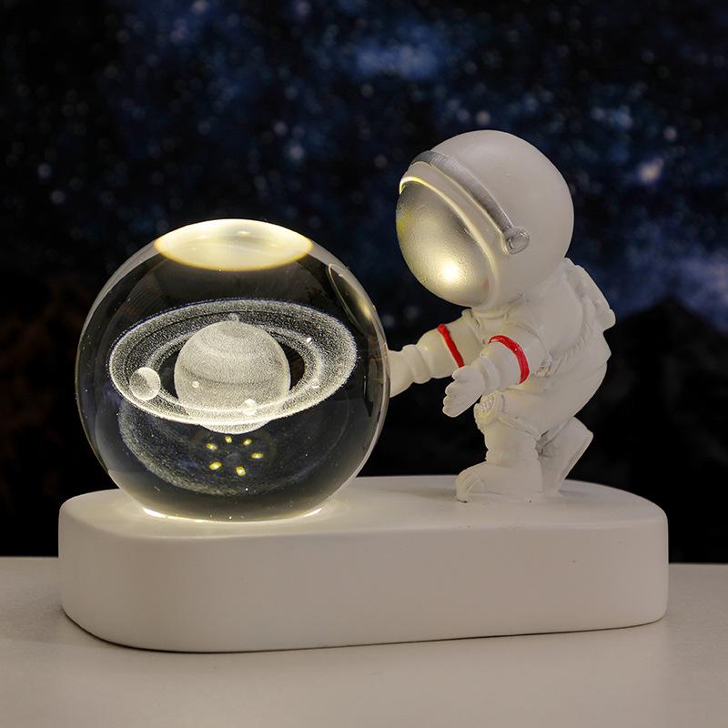 Cross-Border Astronaut Night Light: Starry Sky Crystal Ball with Luminous Base - Perfect Holiday Souvenir and Desktop Ornament.