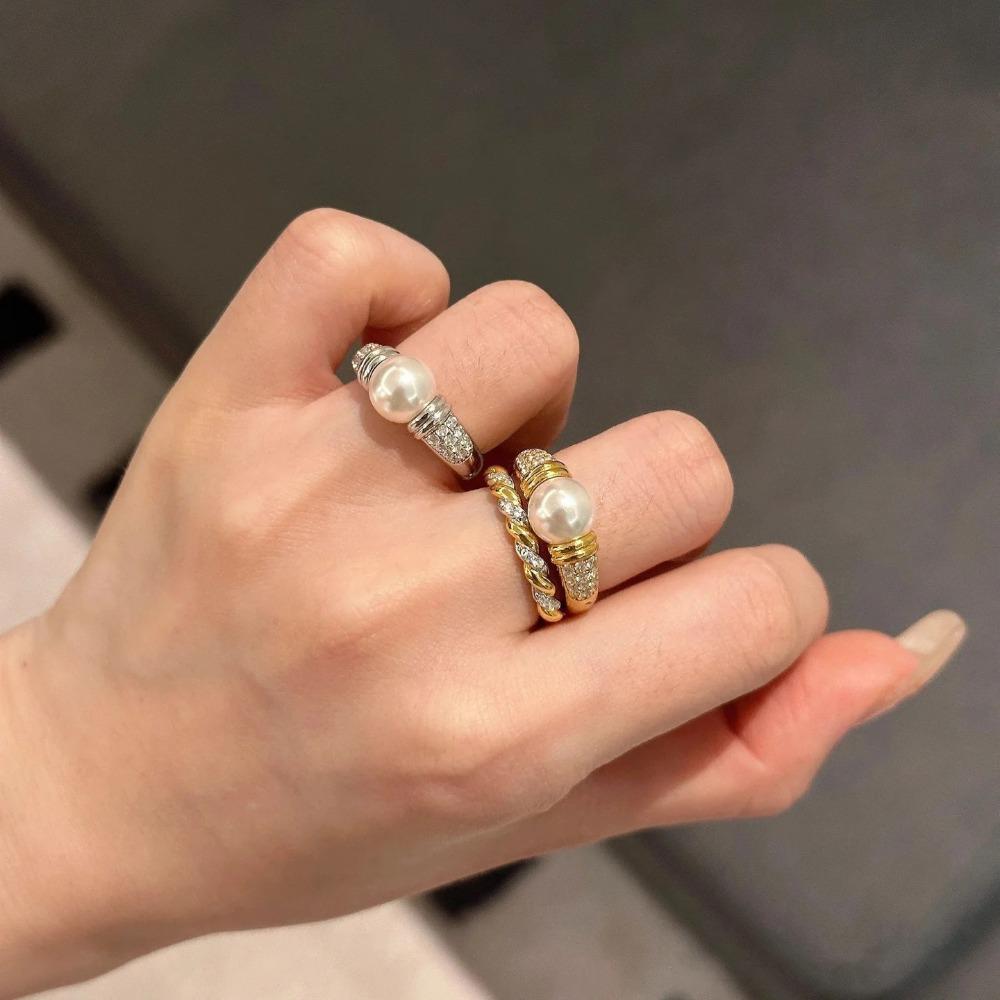 Open Ring Vintage Pearl Twist Braided Jewelry Minimalist Elegant Pearl Ring for Women Fashion Statement Accessory
