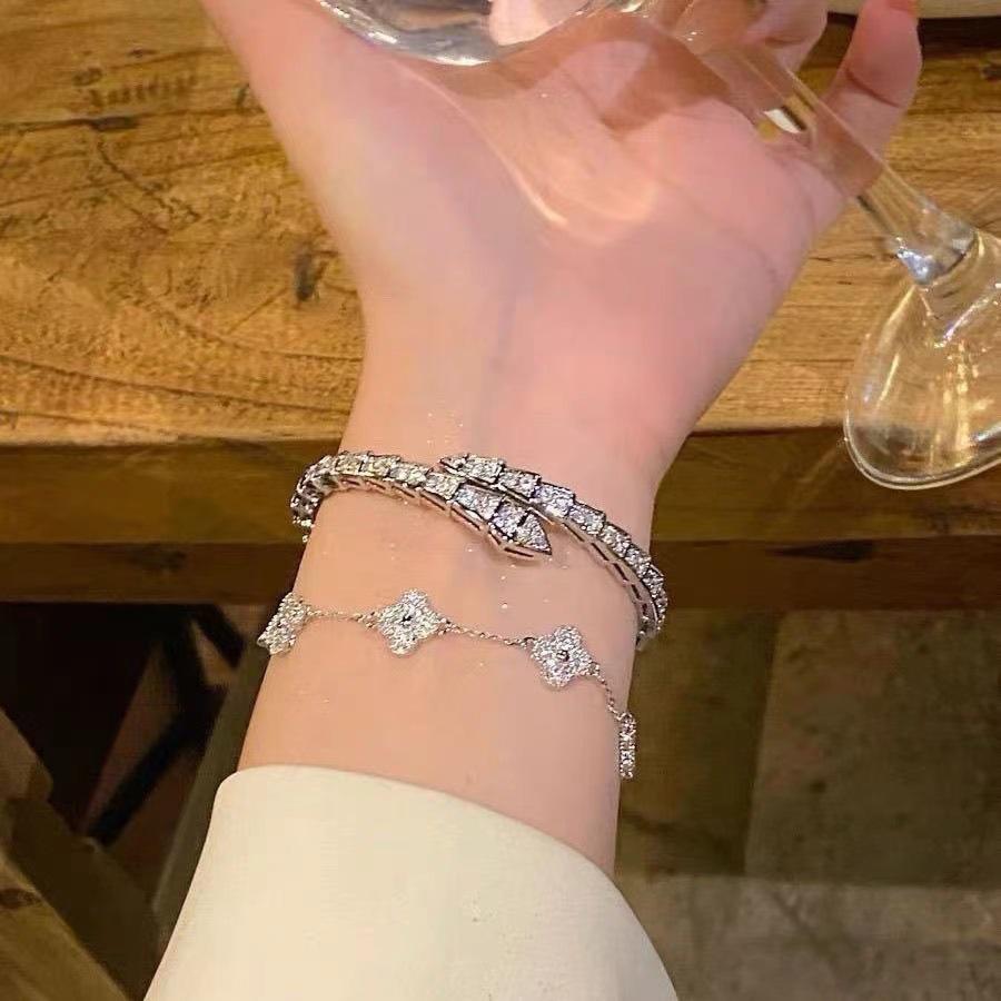 Классический браслет с атмосферой, высококачественный браслет в виде змеи, разработанный специально для женщин, подарок для женщин