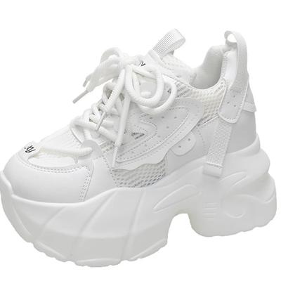 Модные женские кроссовки лето 2024 корейские женские туфли женские туфли на платформе новые модные розы повседневные толстые подошвы для отдыха высокие резиновые ПУ