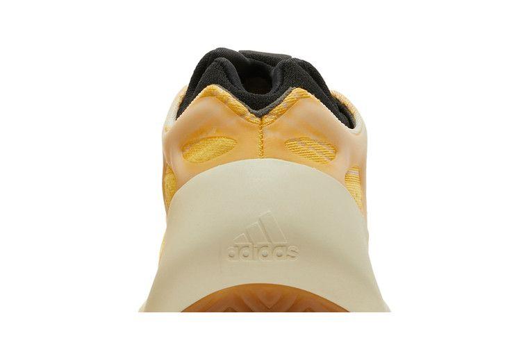 Мужские кроссовки adidas Yeezy 700 V3 Mono Safflower Mono Safflower/Mono Safflower/Mono Safflower