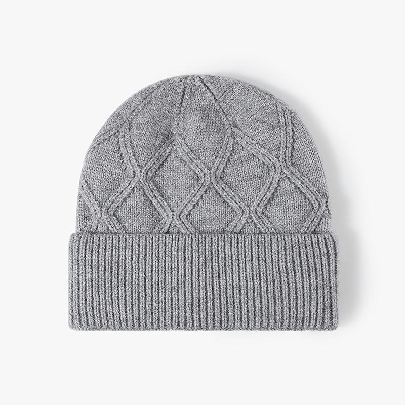 Unisex Winter Knitted Beanie Hat With Diamond Pattern Warm Soft Wool Blend Cuffed Skull Fashion Cold Weather Headwear Women Men