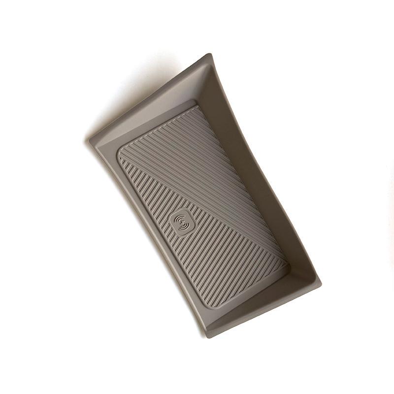 Силиконовый коврик для беспроводной зарядки Volvo XC60: Пылезащитный, Нескользящий Органайзер для Модификации Центральной Консоли, Подходит для 26 Моделей