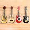 0.05 Кукольный домик Гитара Реалистичная Имитация Детализированное Дерево Мини Бас Музыкальный Инструмент